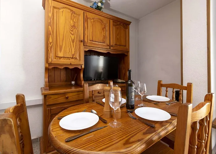 Daire Floritas 28 - Two Bed *